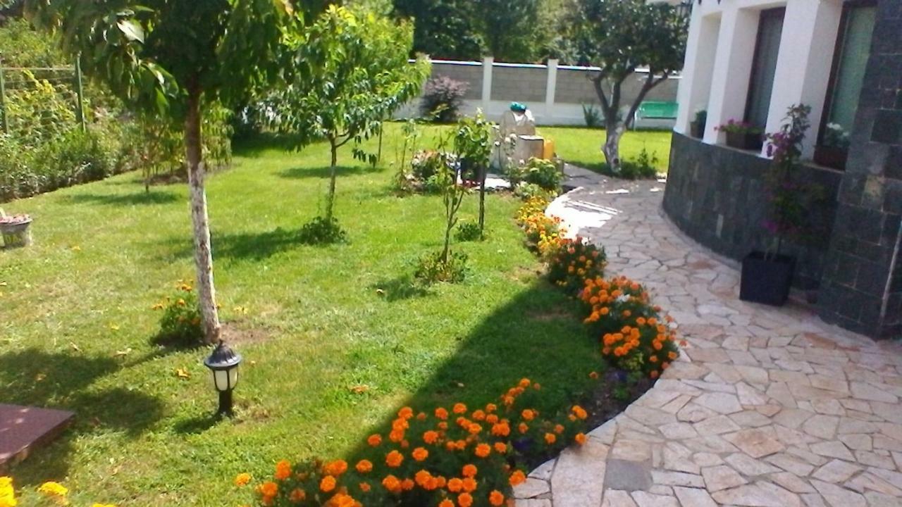 Apartments In Golden Sands Park Near The Sea Varna Luaran gambar